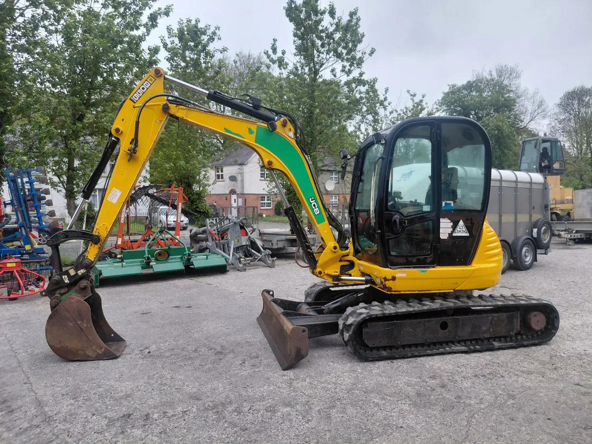 JCB 8055 - Image 4