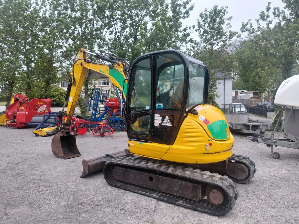 JCB 8055 - Image 3