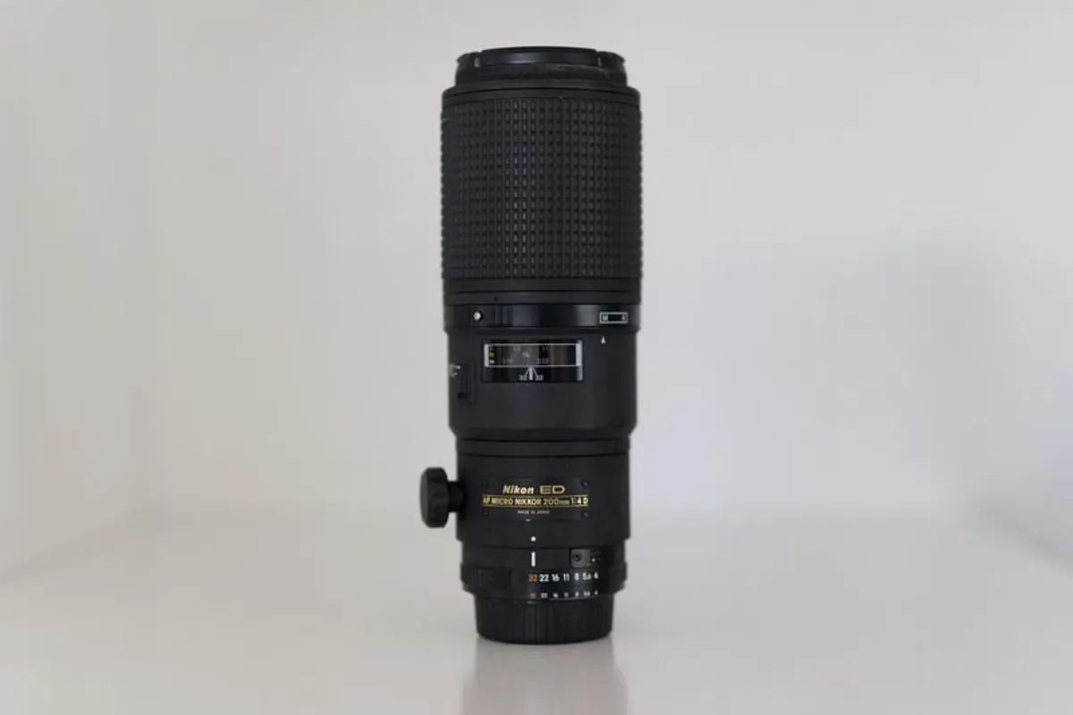 Nikon 200mm f4 Micro  F Mount - Image 1