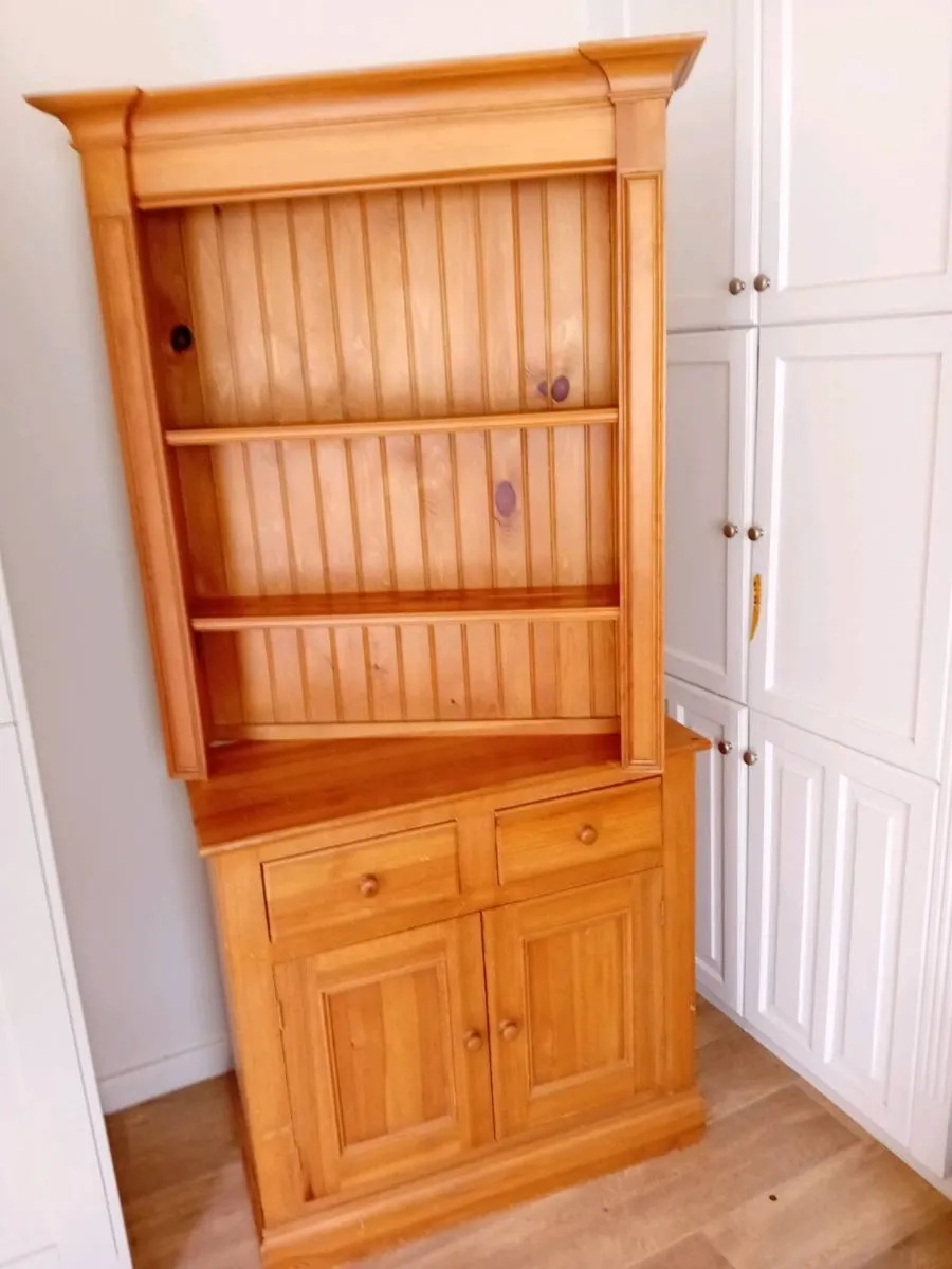 Pine Dresser