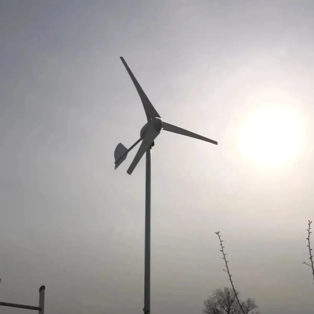 500W Wind Turbine Generator for Home Use - Image 3