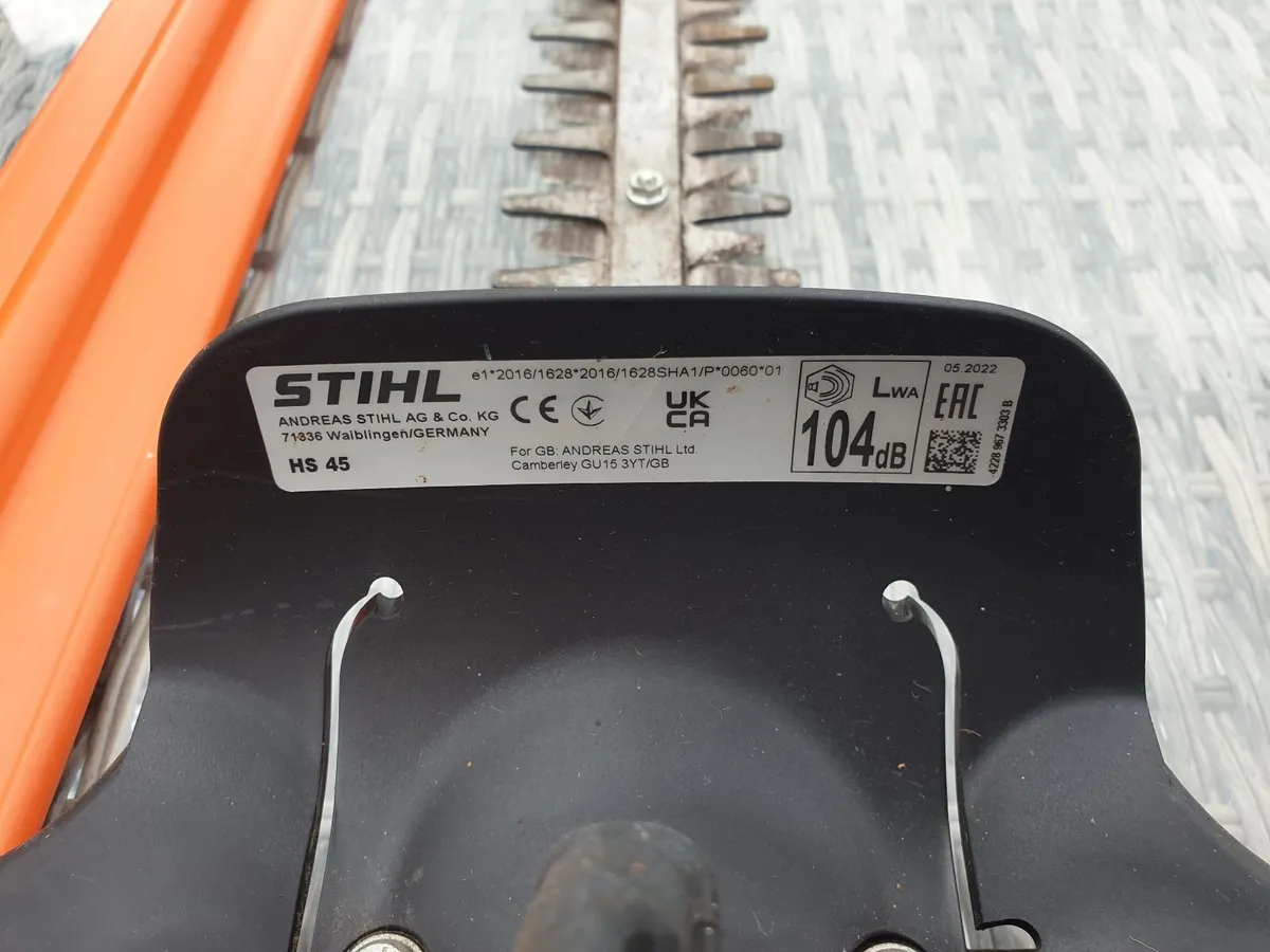 Stihl HS45 hedgetrimmer - Image 4