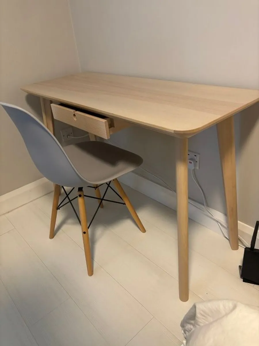 Desk - Image 1