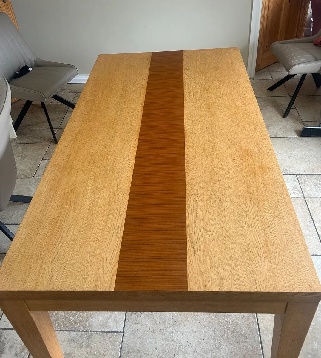 Kitchen Table - Image 1