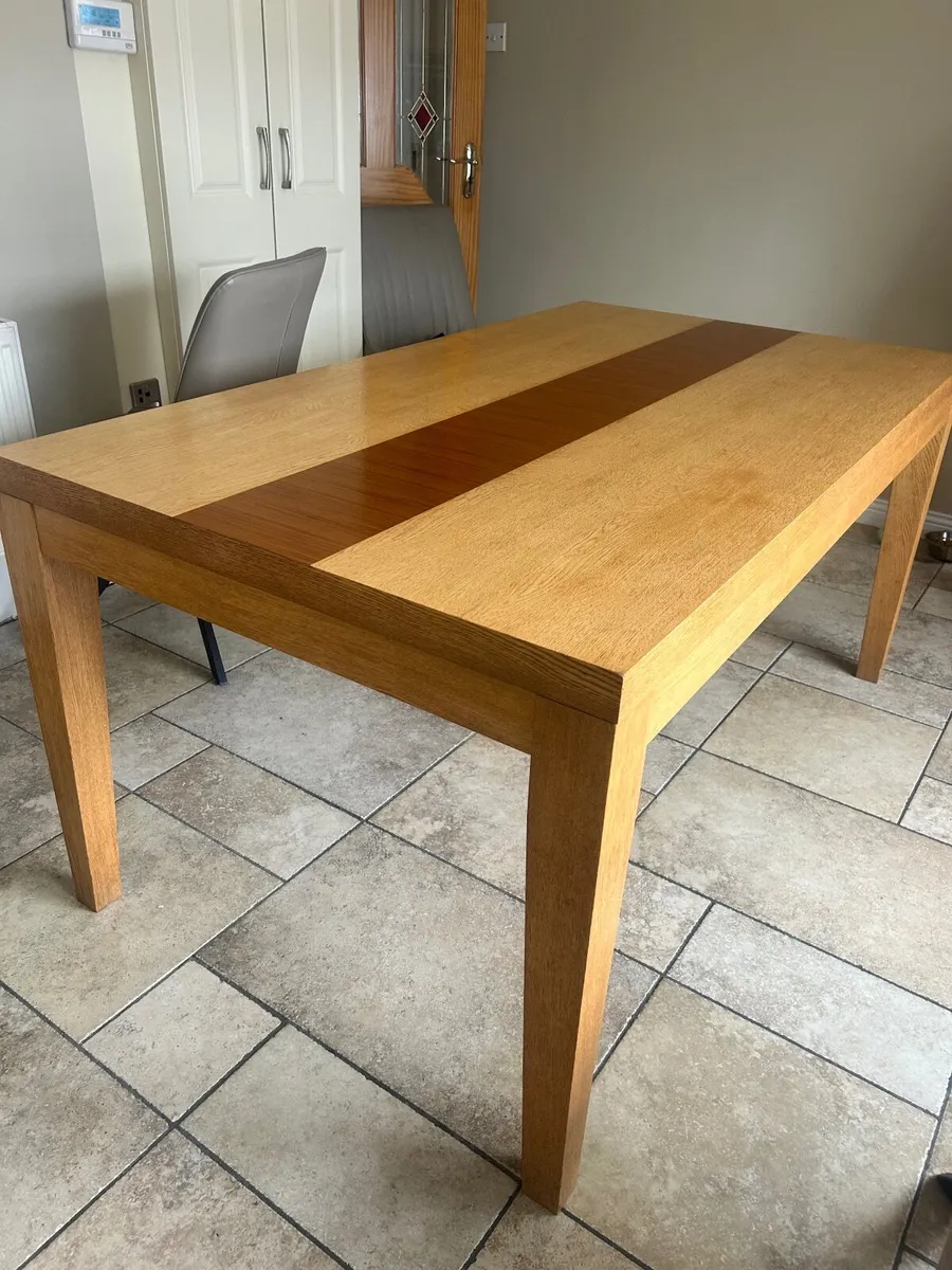 Kitchen Table - Image 4