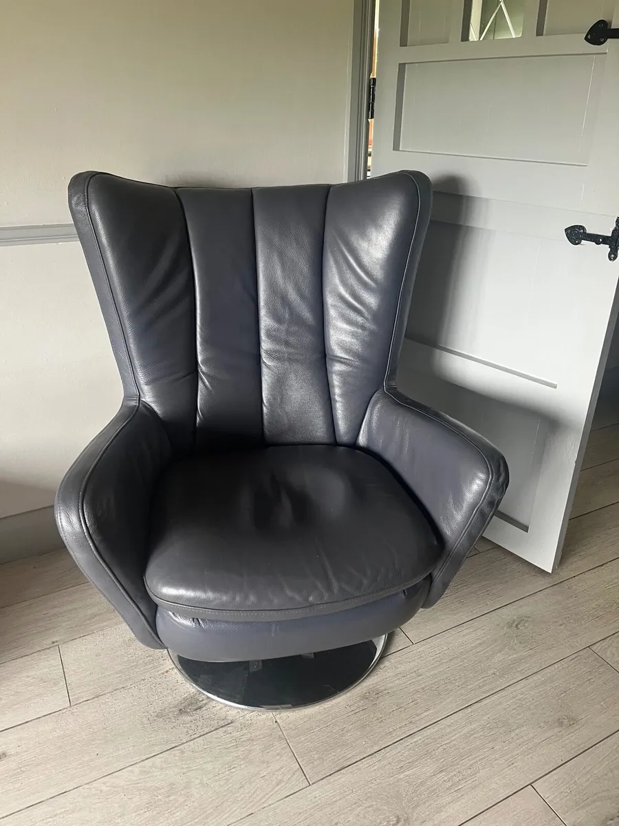 2 Grey Living room chairs - Image 4