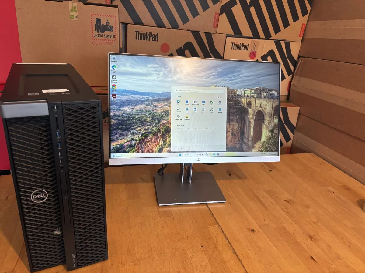HP E243 24" EliteDisplay PC Flatscreens-Height&Til - Image 3