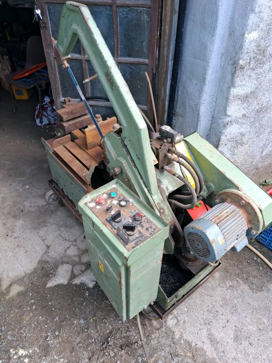 Power Hacksaw - Image 1