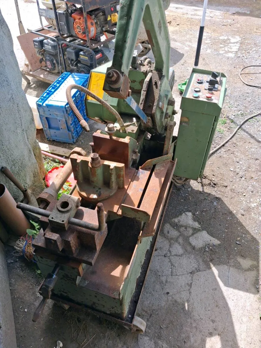 Power Hacksaw - Image 2