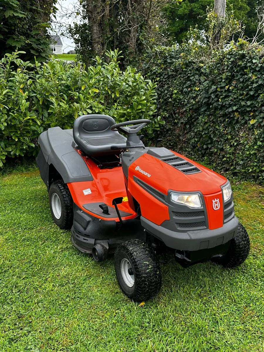 Automatic Husqvarna ride on tc138 - Image 1