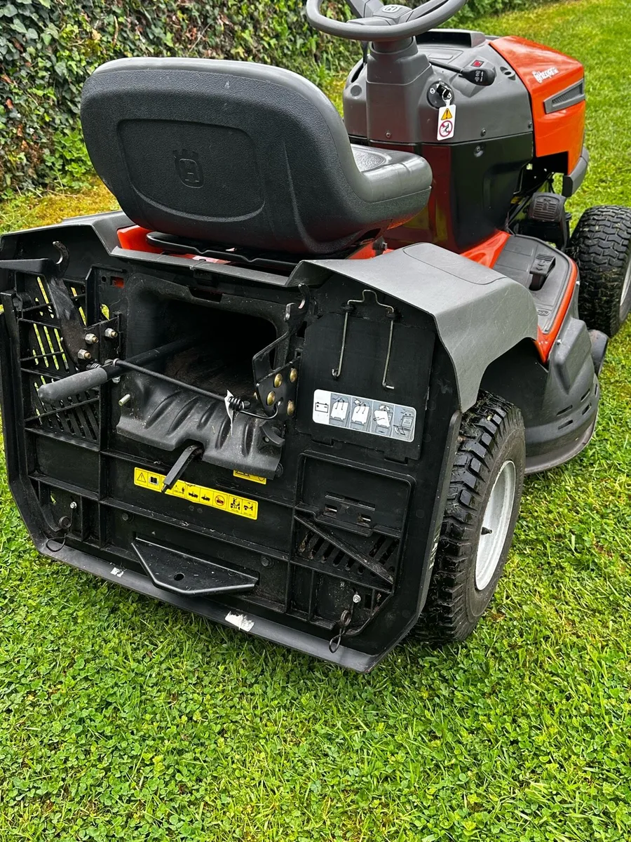 Automatic Husqvarna ride on tc138 - Image 3