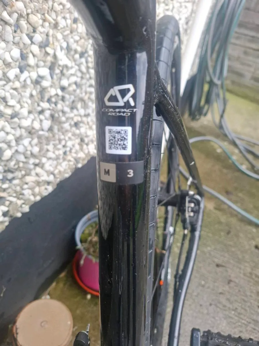 Giant Contend AR3 Road Bike - Image 4