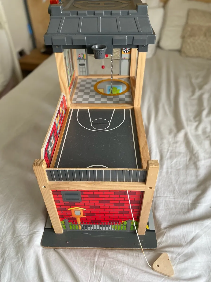 City fire station (Hape) - Image 3
