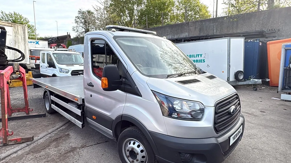 2018 Ford Transit 2.0 3.5t recovery tilt n slide - Image 1