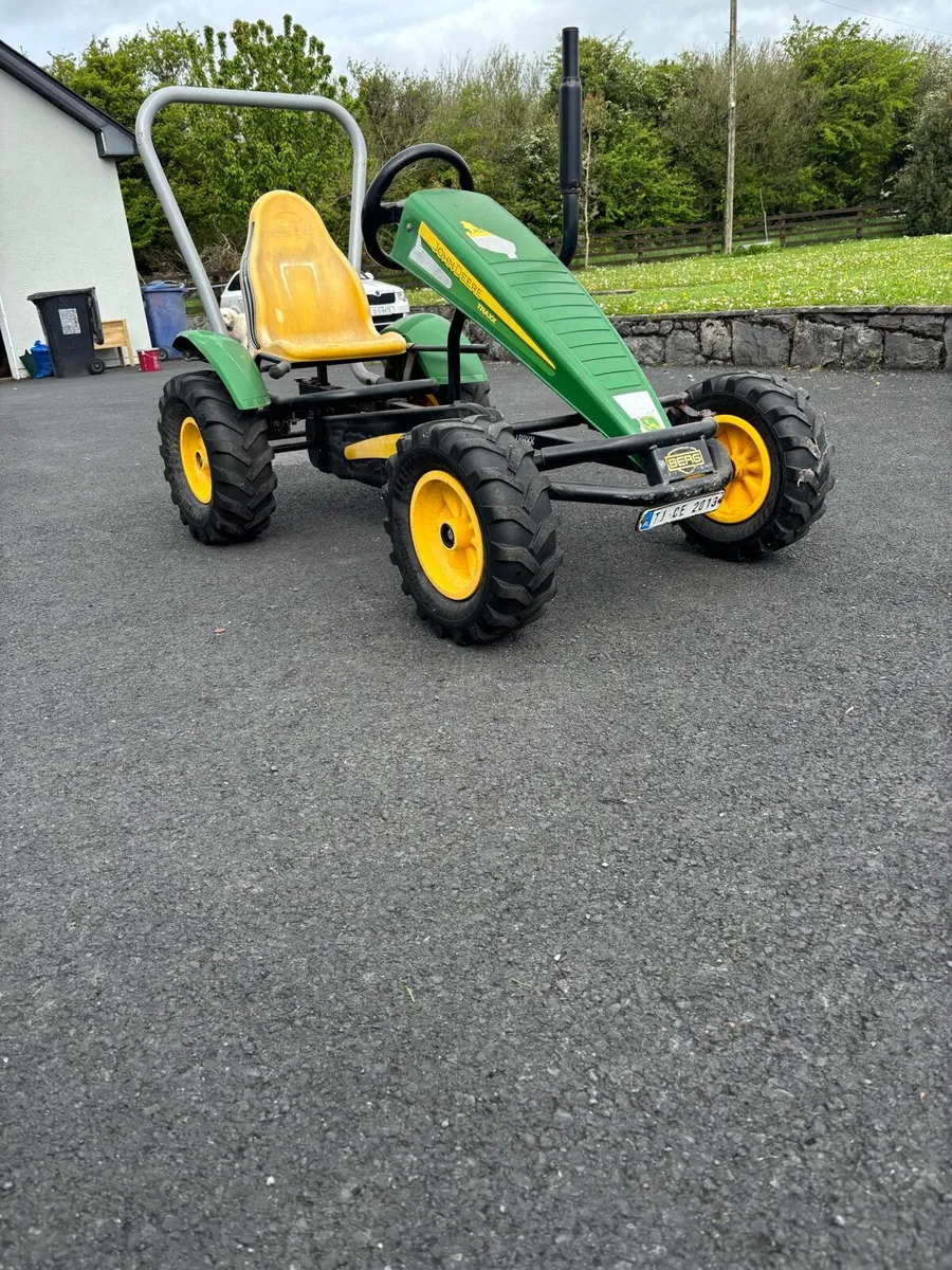 Berg John Deere go kart - Image 1