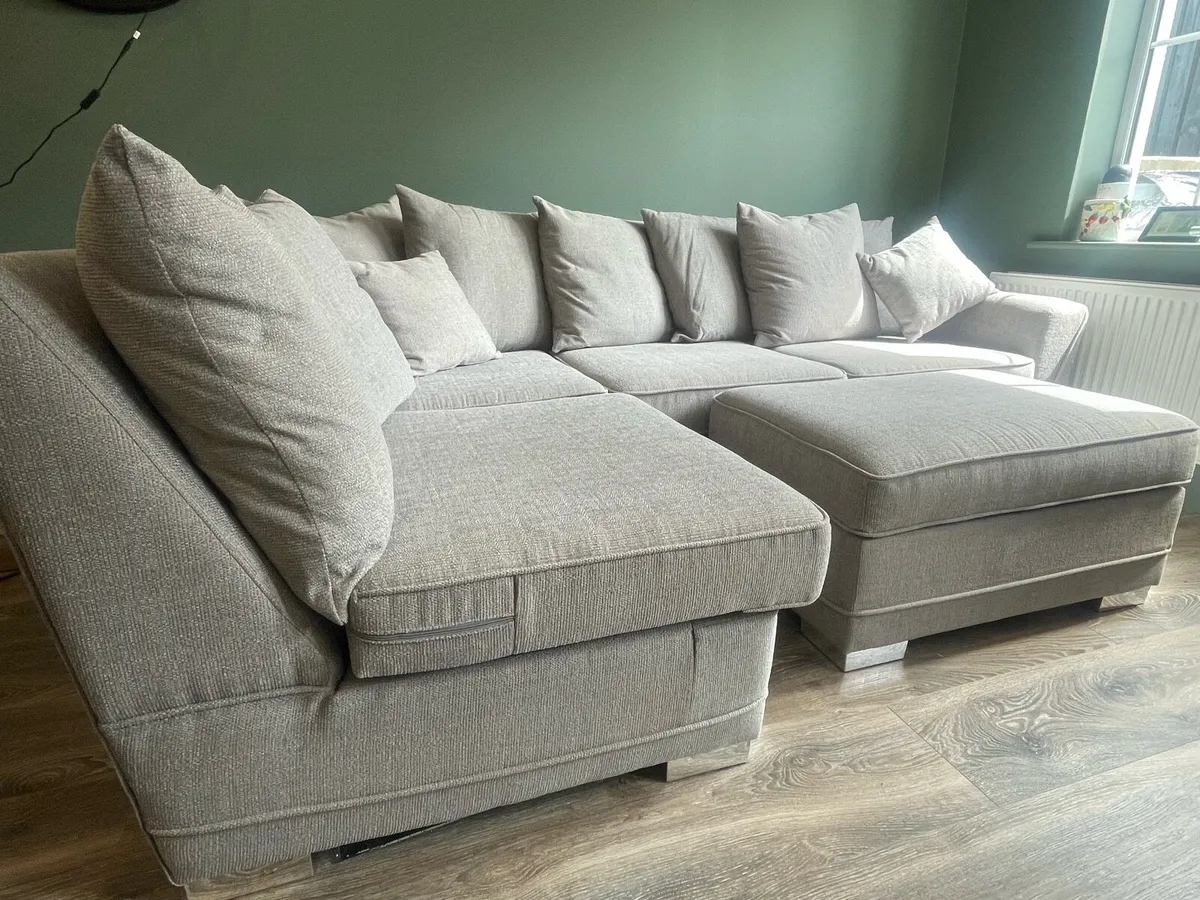 L Shaped Sofa with footstool - Image 2