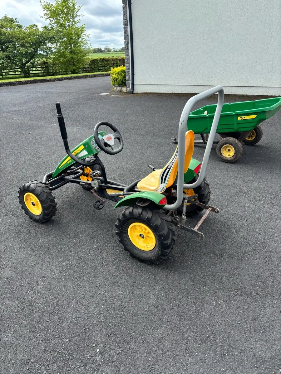 Berg John Deere go kart - Image 2
