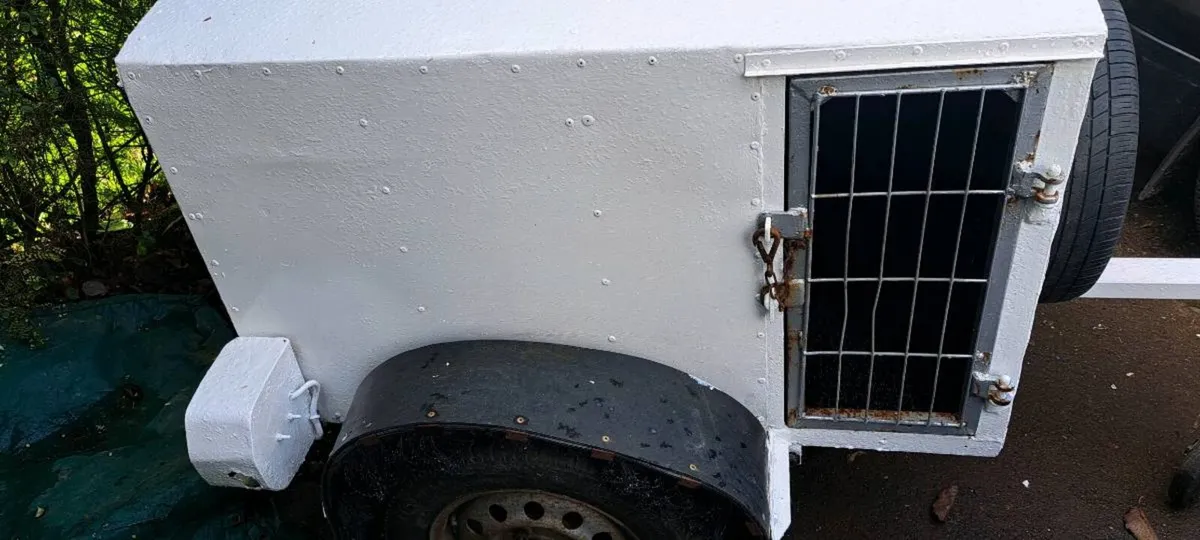 Dog Trailer - Image 3