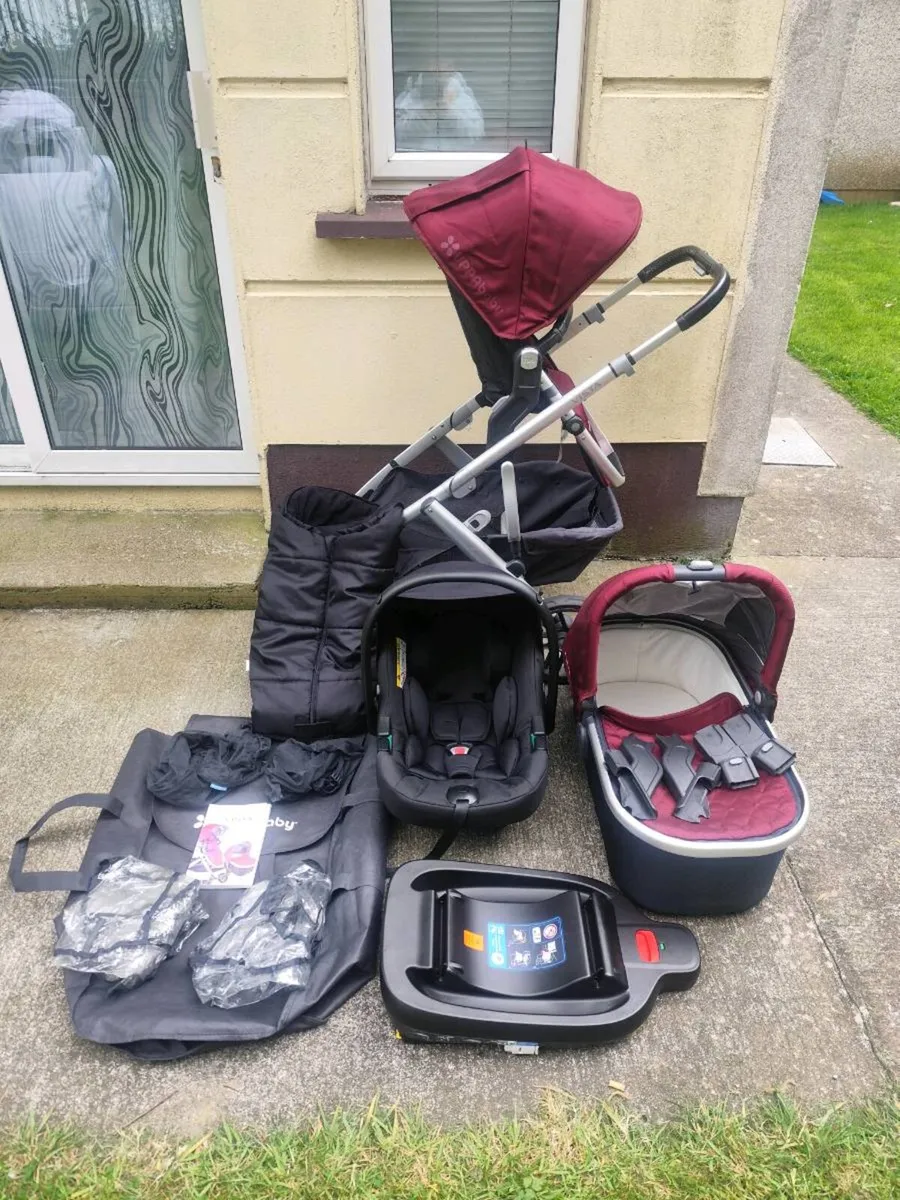 Uppababy Vista travel system - Image 1