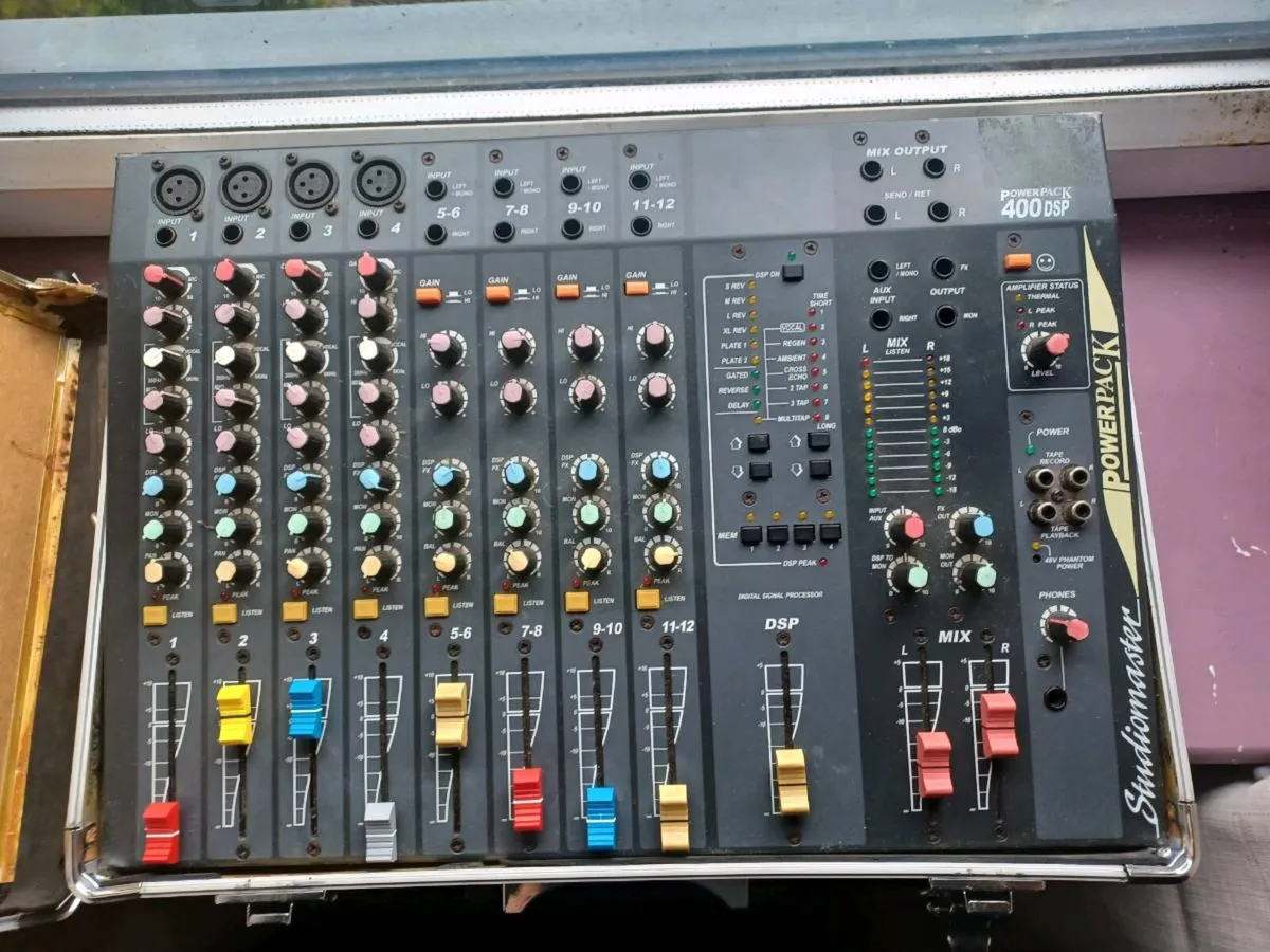 Vintage Studiomaster Powerpack - Image 2