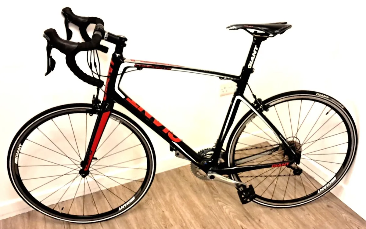GIANT DEFY 3 Full CARBON - Image 2