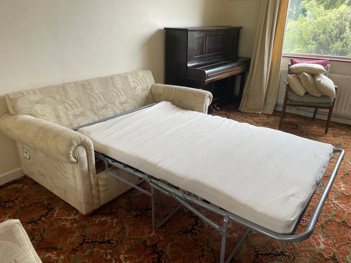Sherborne sofa bed - Image 3