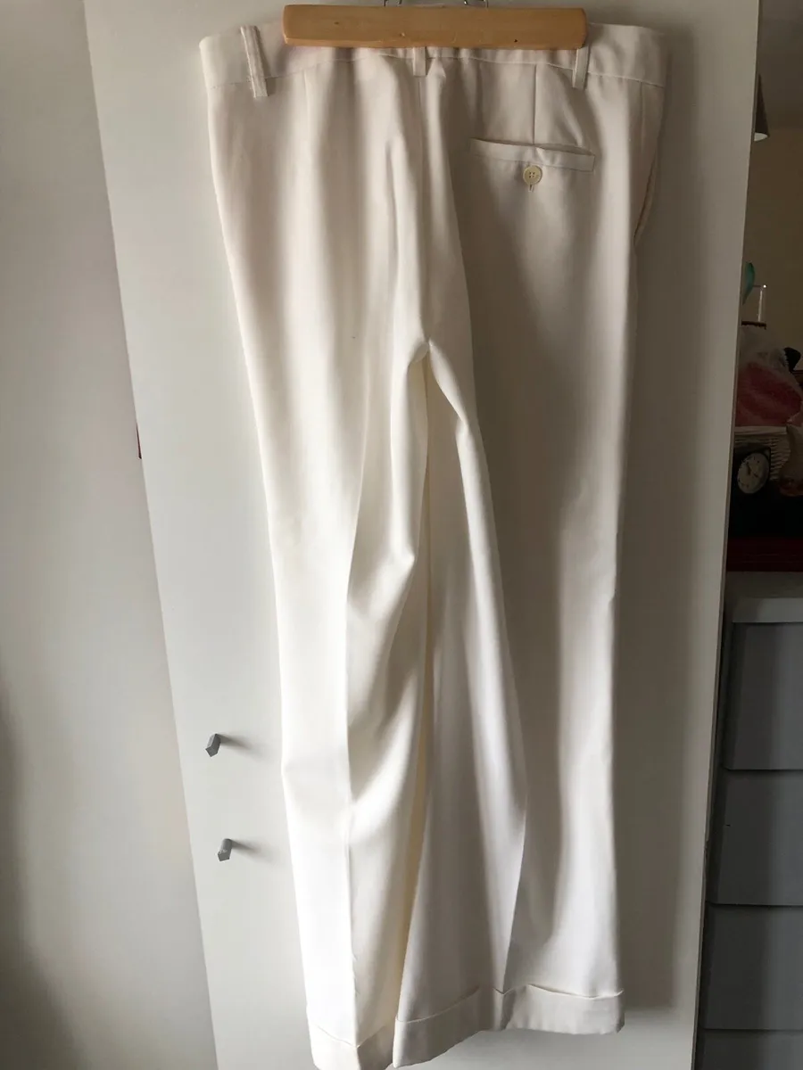 Ladies Zara trousers size 10 €10 - Image 3