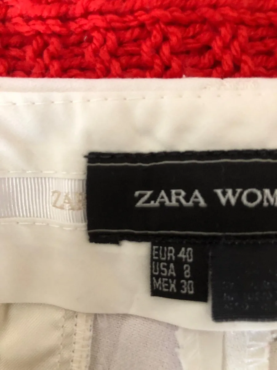 Ladies Zara trousers size 10 €10 - Image 4
