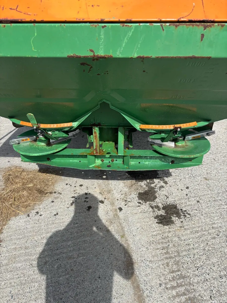 Amazone Fertilizer Spreader - Image 2