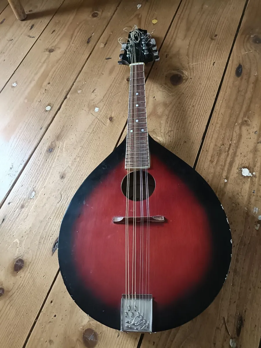 Mandolin - Image 1