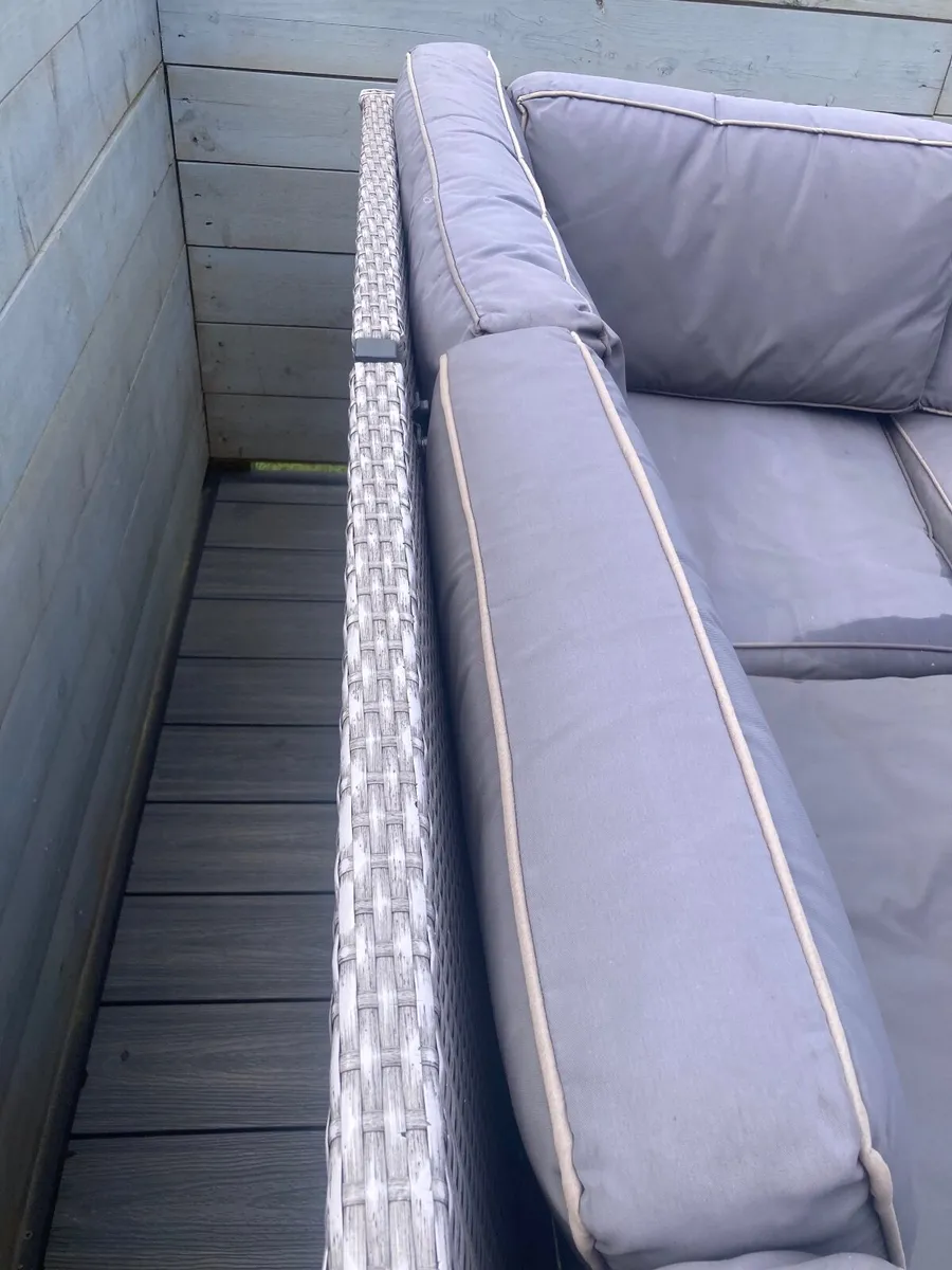 Outdoor Dining Set Garden Furniture Rattan - Image 4