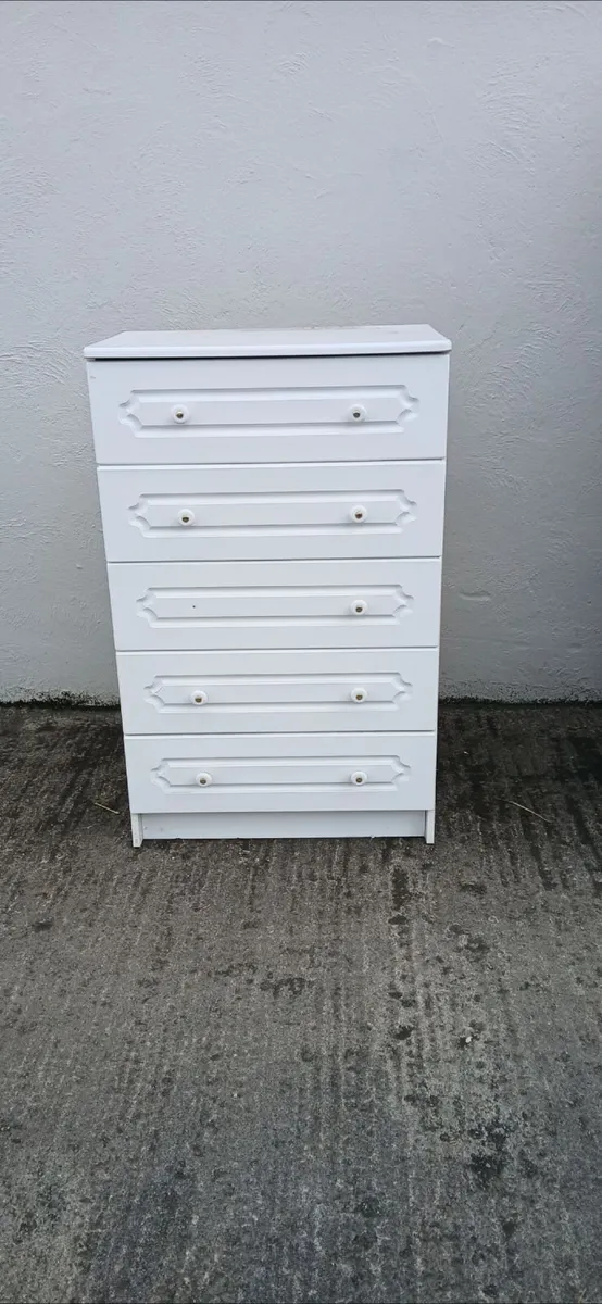 Wardrobe,  chest of drawers , lockers - Image 2