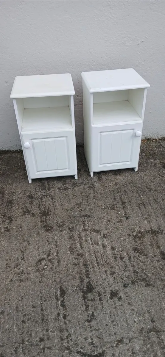 Wardrobe,  chest of drawers , lockers - Image 3