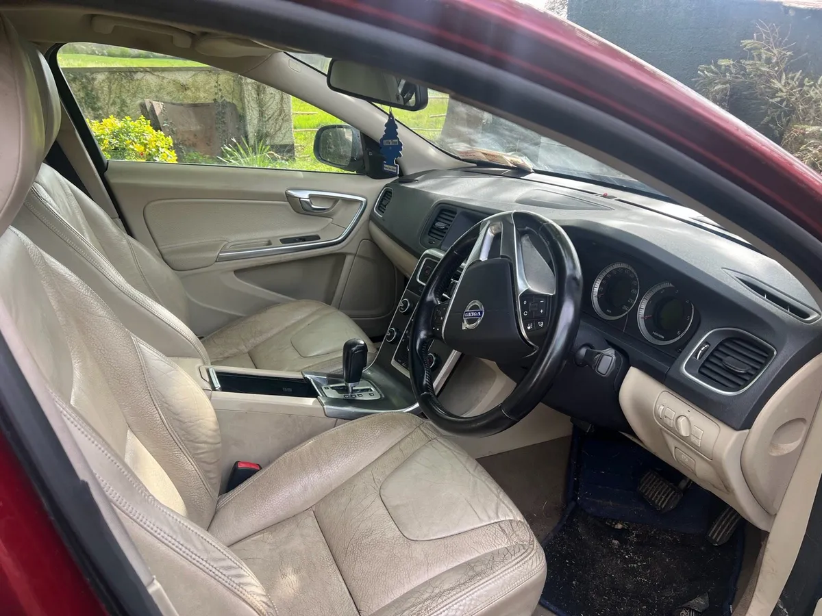 Volvo S60 auto 2011 - Image 3