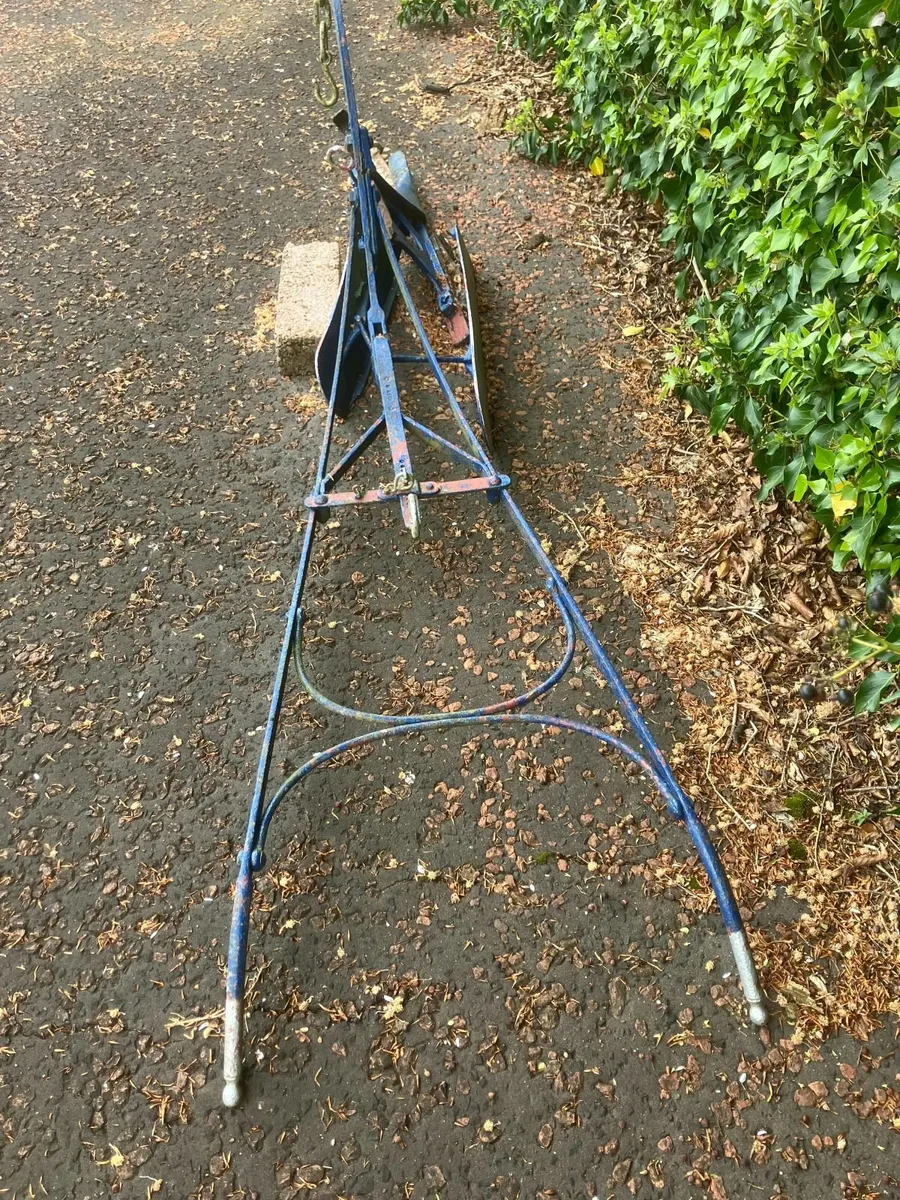 Horse drawn plough - Image 1