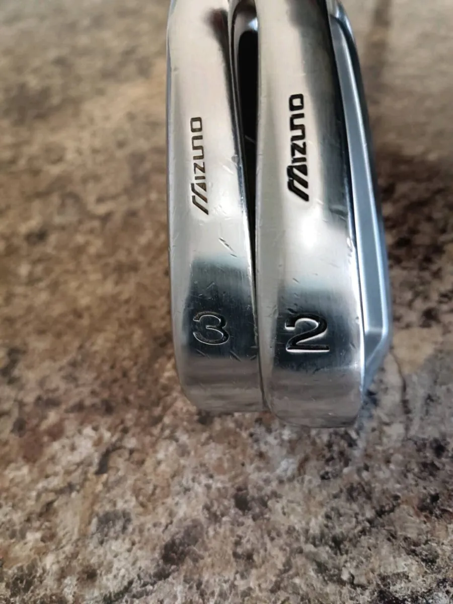 Mizuno Comp EZ 2&3 Irons. Immaculate. - Image 3