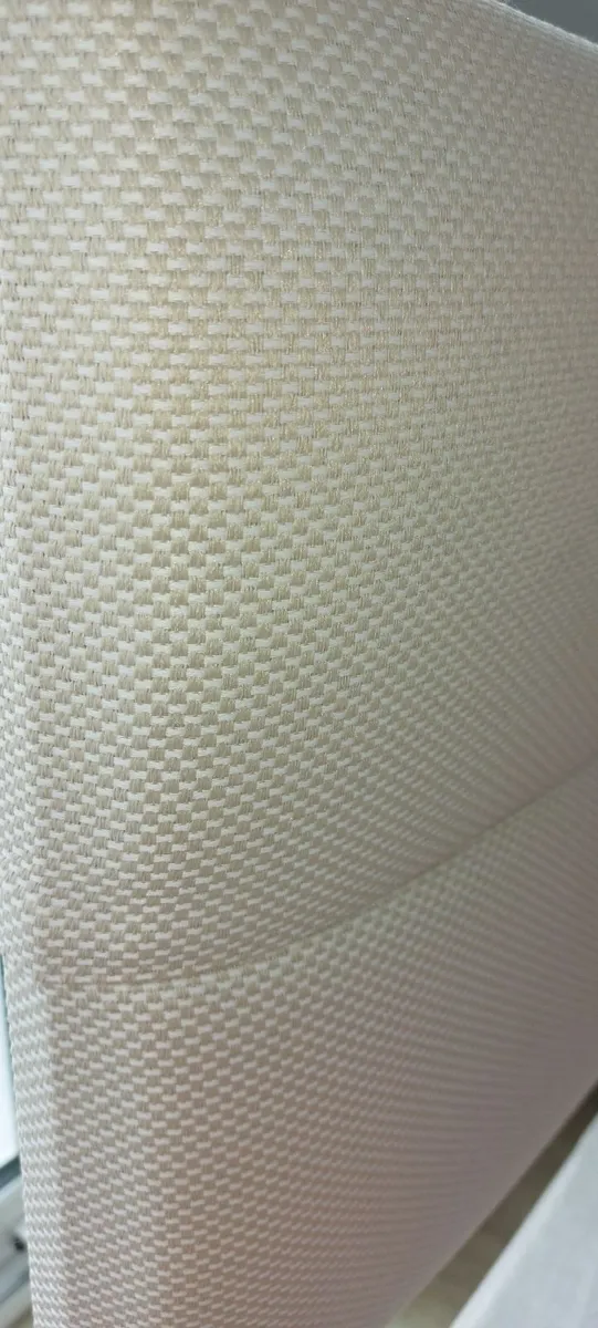 Single divan bed base with matching  headboard - Image 4