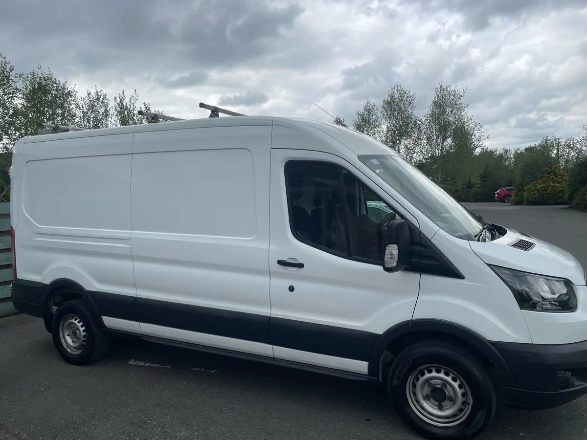 Ford Transit - Image 3