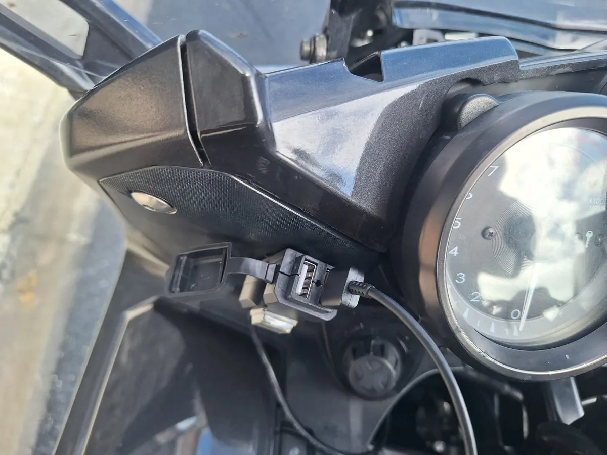 YAMAHA Other 2010 - Image 4