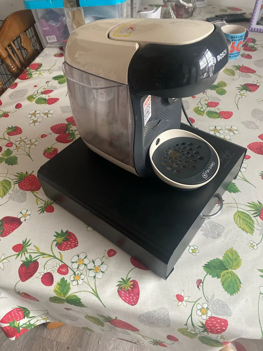 Tassimo coffee pod  machine with pod storage drawe - Image 3