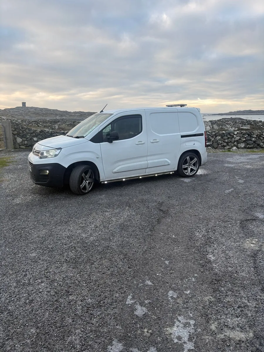 Citrëoin Berlingo - Image 4