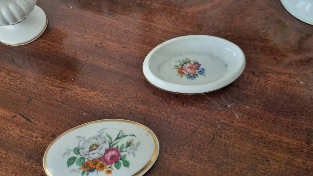 Vintage pottery collection - Image 3
