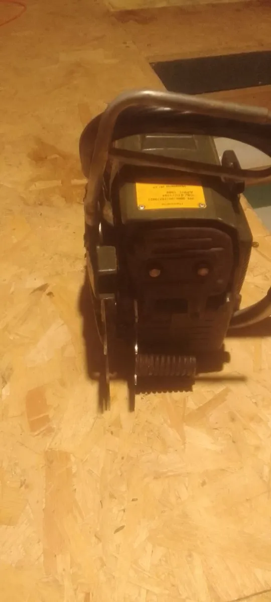 Chainsaw - Image 3