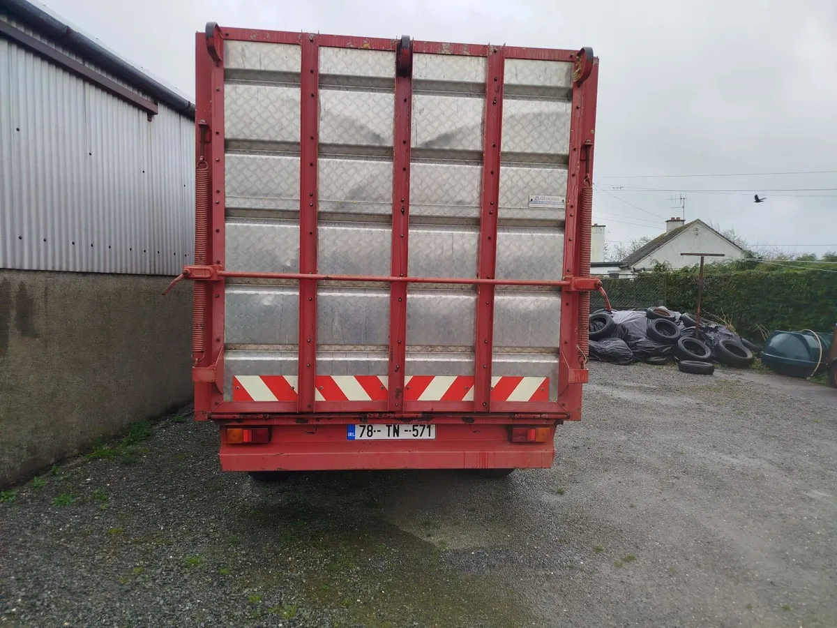 Cattle Trailer - Image 2