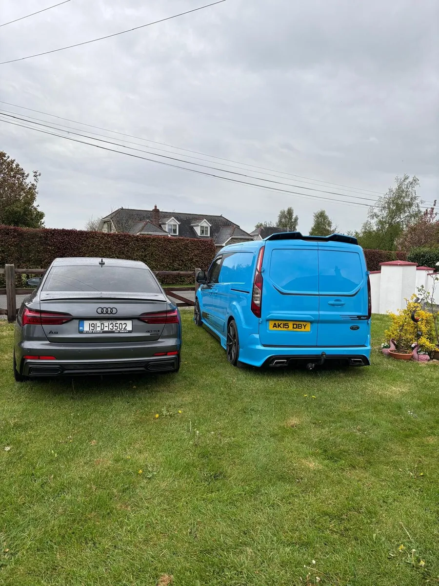 Ford Transit Connect - Image 4