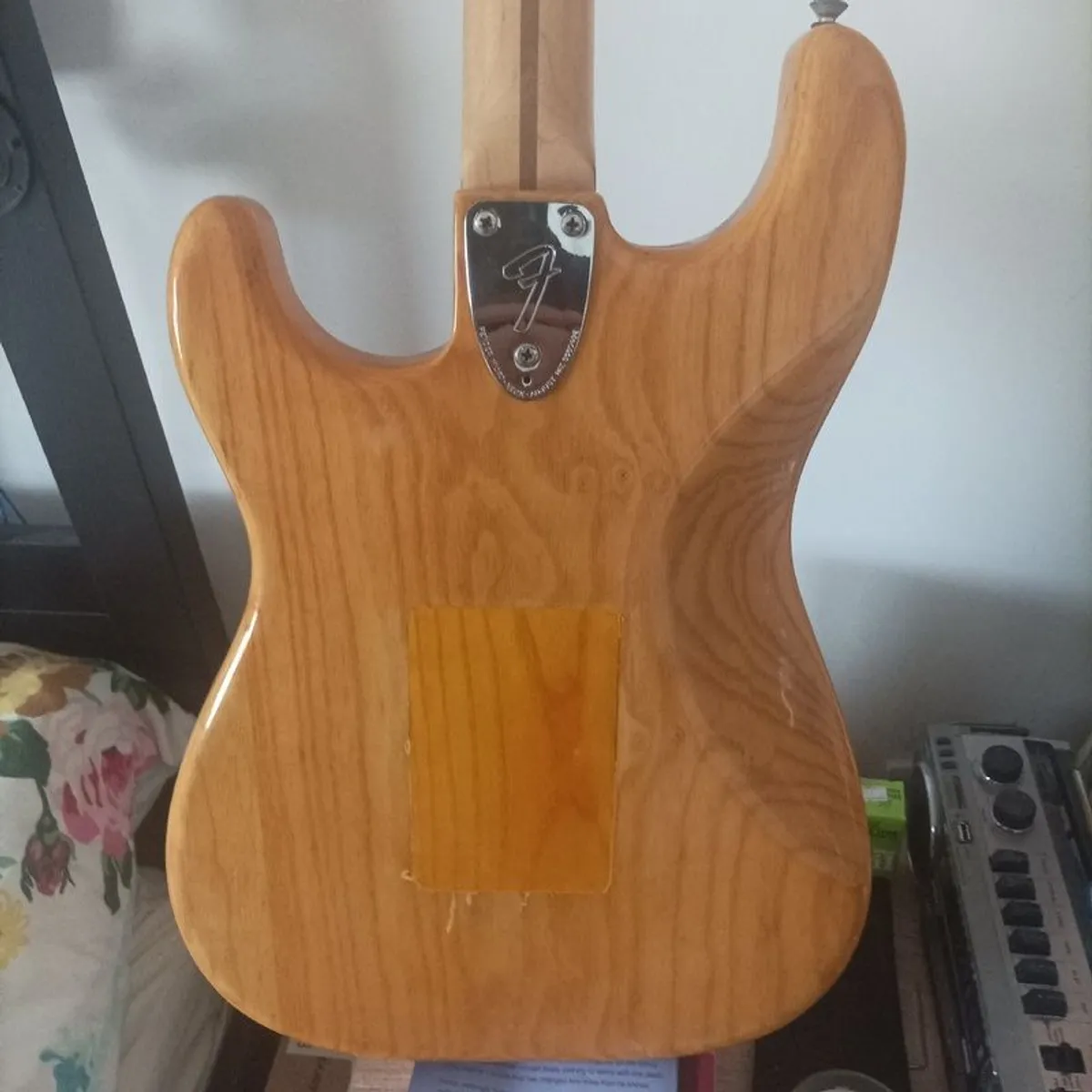 1977  Vintage Fender Stratocaster for sale - Image 3