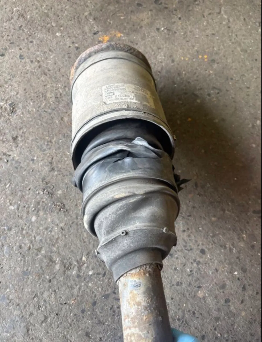 Rear air suspension Discovery 3 air strut - Image 2