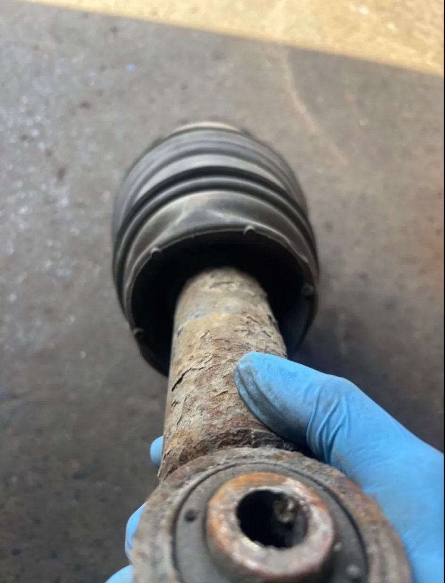 Rear Air Suspension Discovery 3 air strut - Image 2