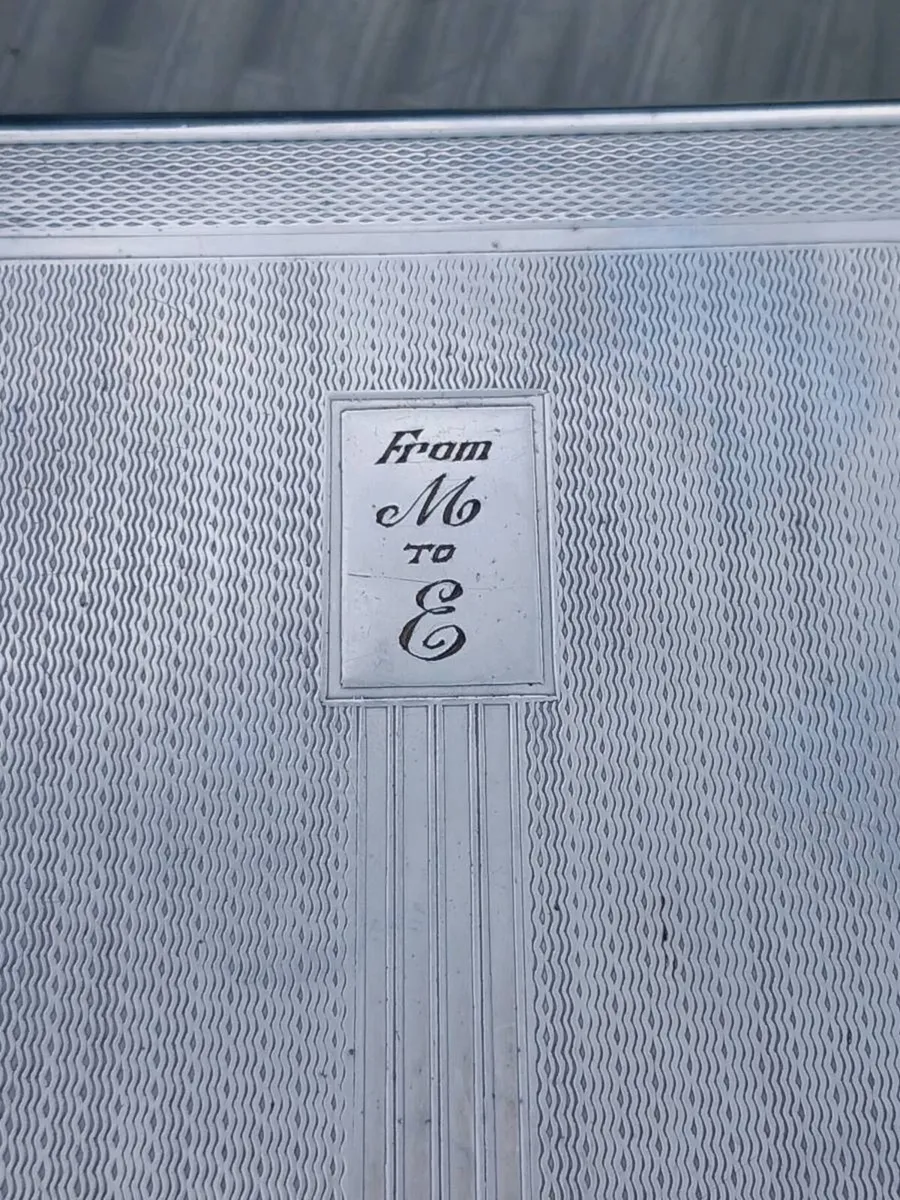 Silver tone case stamped M to E, D18 post 7e - Image 3