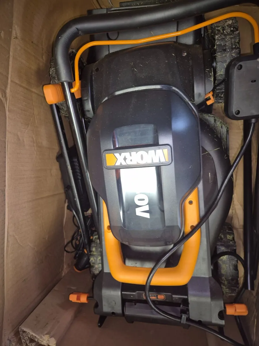 Worx  Battery Lawn Mower - Image 1
